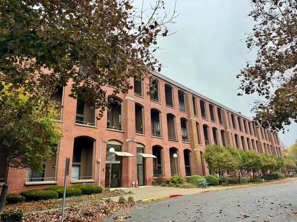 96 Old Colony Ave #112, East Taunton, MA 02771 - Image #1