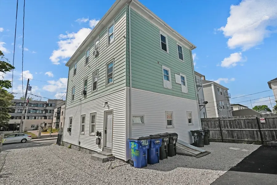 32 Quequechan St, Fall River, MA 02723 - Image #2
