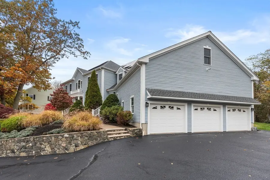 1 Morgan Dr, Danvers, MA 01923 - Image #2