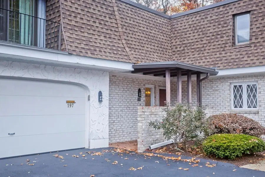 197 Porter Lake Drive #197, Springfield, MA 01106 - Image #2