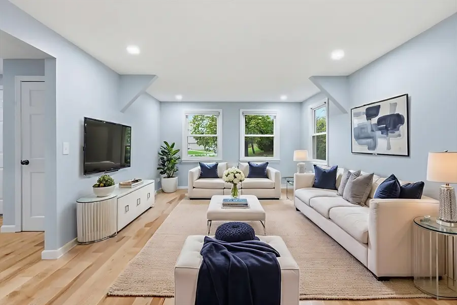 1 Bridle Path Ln, Methuen, MA 01844 - Image #2