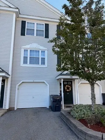 20 Merrimac Way #20E, Tyngsborough, MA 01879