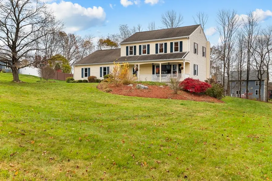 6 Apple Hill Rd, Sturbridge, MA 01566 - Image #2