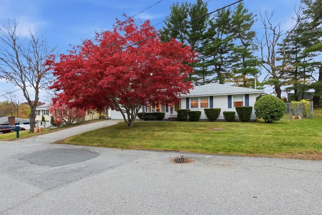 43 Duston Dr, Methuen, MA 01844 - Image #1