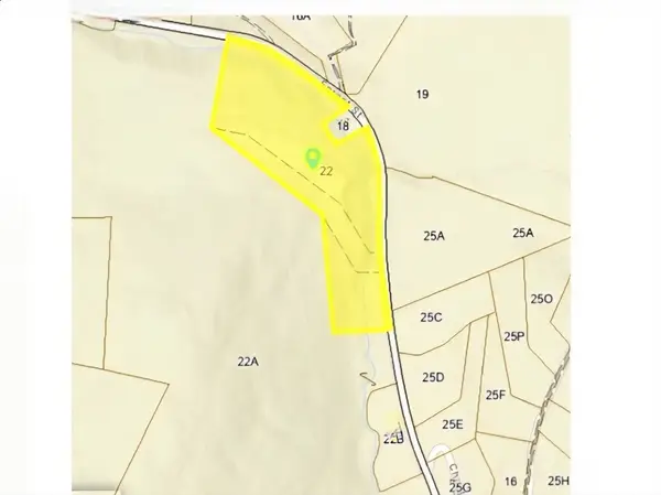 20 Forest St, Lee, MA 01238