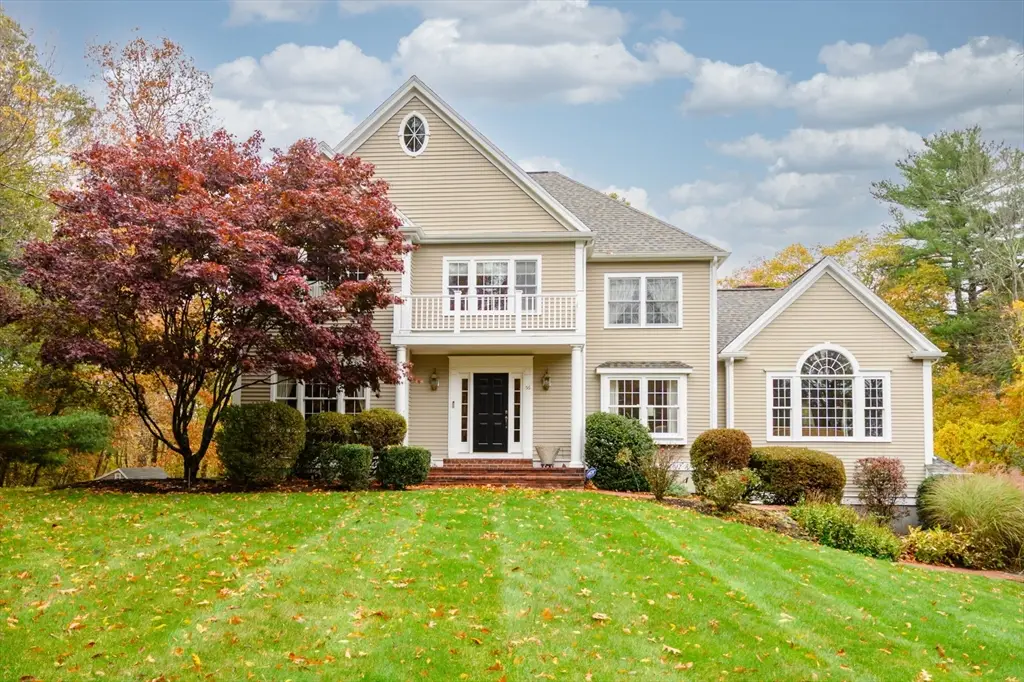 56 Paradise Dr, Norwell, MA 02061 - Image #1
