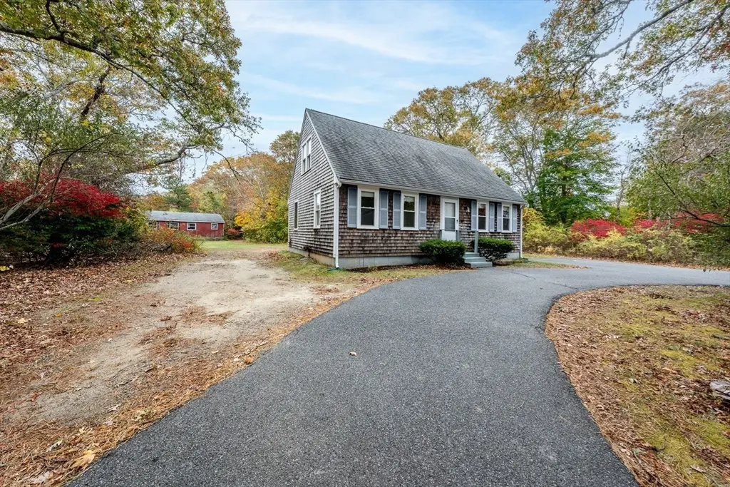 263 Old Barnstable Rd, Falmouth Town, MA 02536 - Image #1