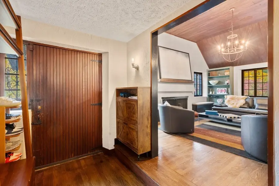 57 Louders Ln, Boston, MA 02130 - Image #3