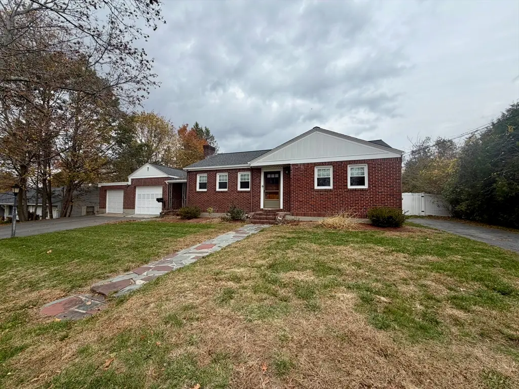 6 Vineyard Ave, Clinton, MA 01510 - Image #1