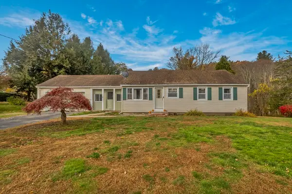 17 Bonnie View Rd, Southwick, MA 01077