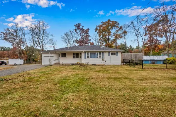 147 Stebbins St, Belchertown, MA 01007