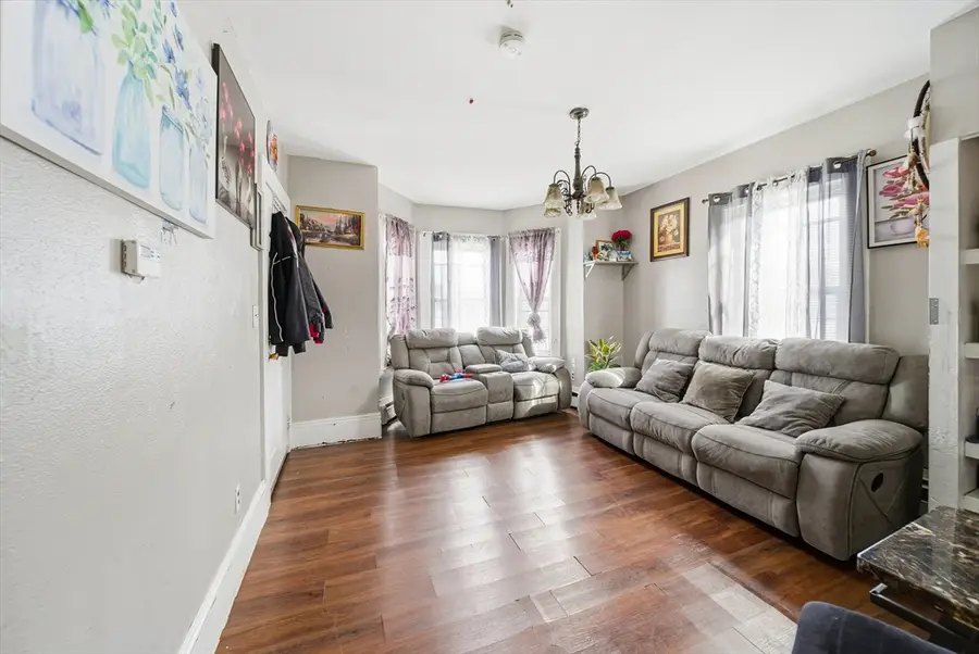 94 Sheridan St, Lynn, MA 01902 - Image #3