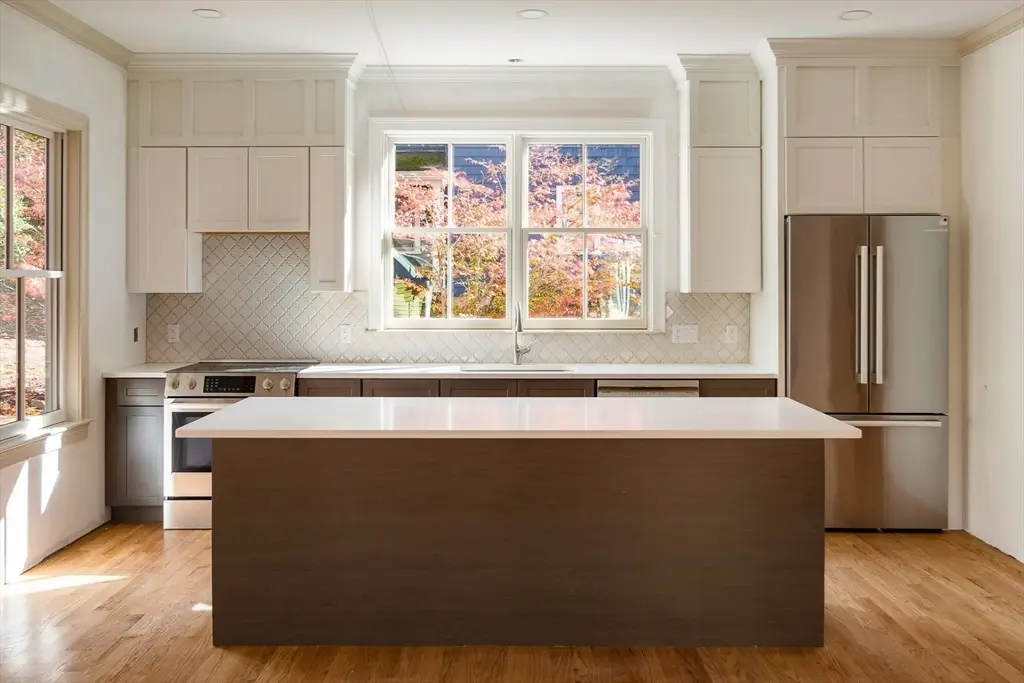 181 Lowell St, Arlington, MA 02474 - Image #1