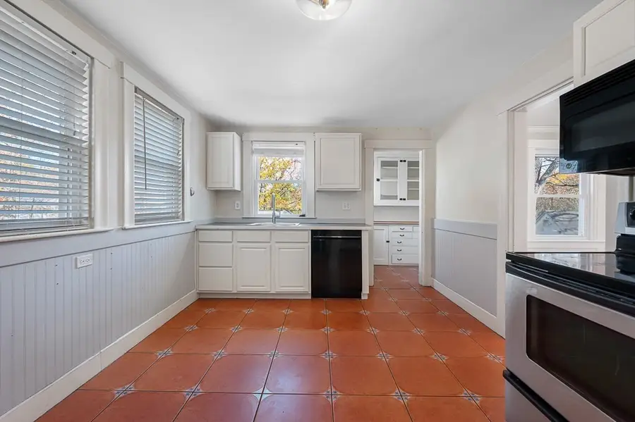 5 Summit St #5, Northbridge, MA 01588 - Image #3