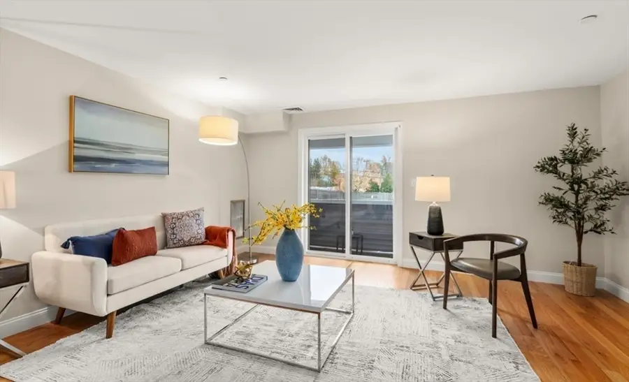 1214 Vfw Pkwy #30, Boston, MA 02132 - Image #3