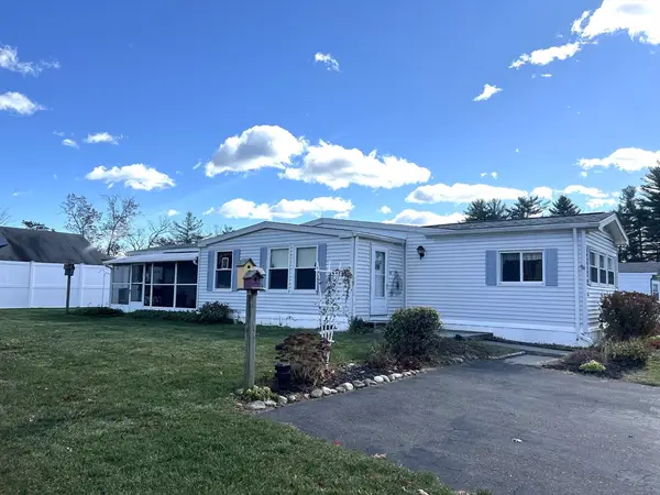 6 John's Drive, Westfield, MA 01085
