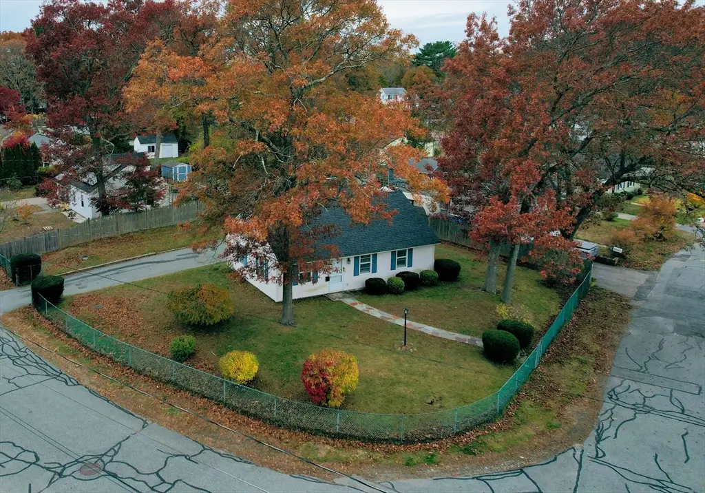 229 Stoughton St, Stoughton, MA 02072 - Image #1