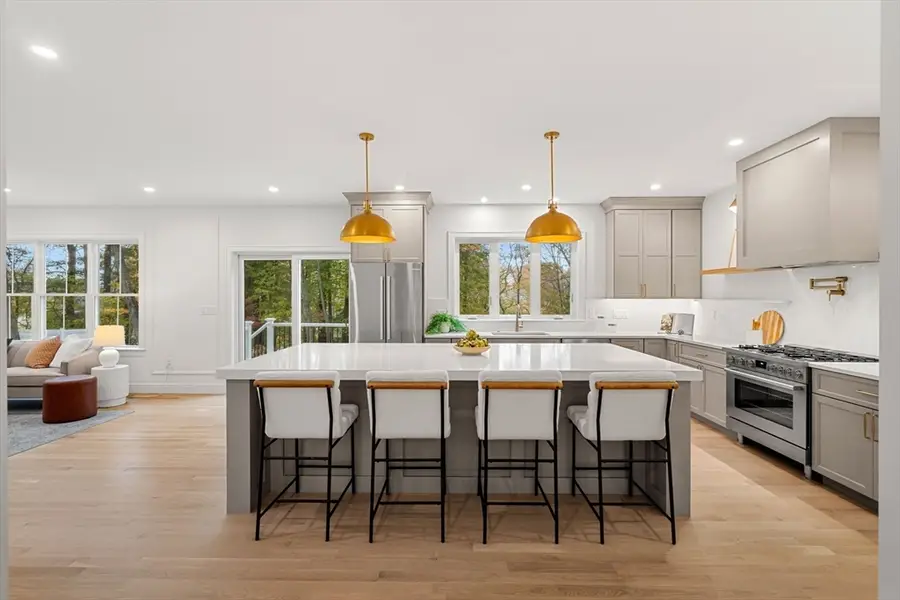 28 Martin Road, Reading, MA 01867 - Image #3