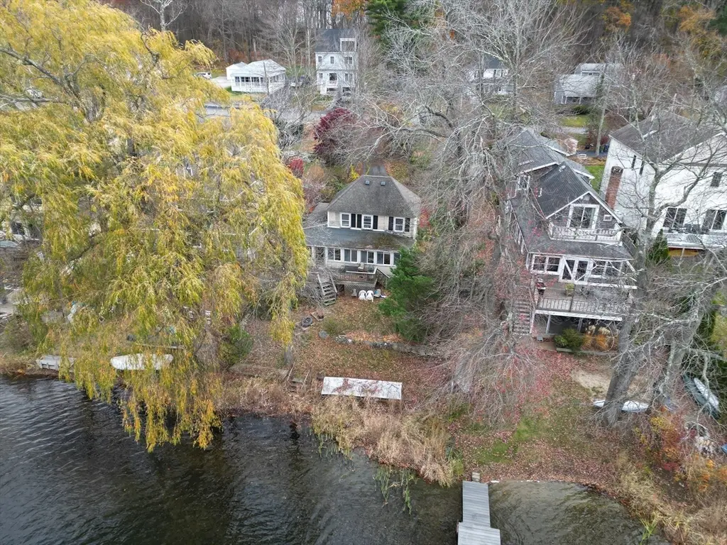 27 Taft Ave, Mendon, MA 01756 - Image #1