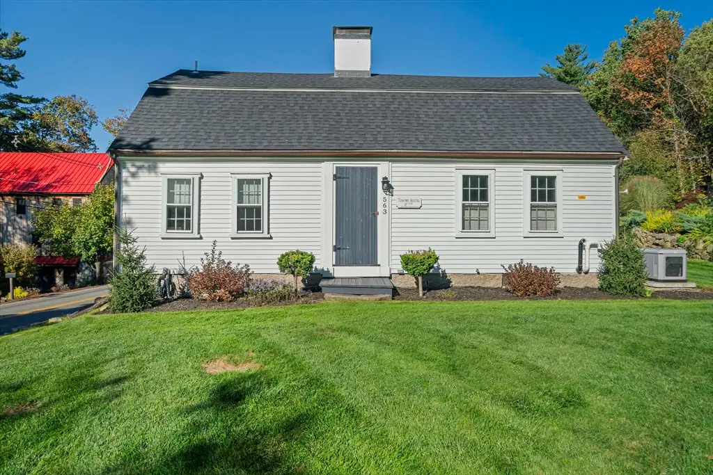 563 Spring St, Marshfield, MA 02050 - Image #1