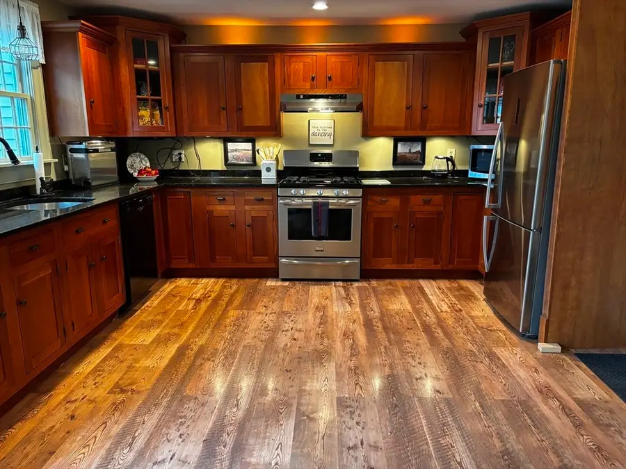 299 Center St, Pembroke, MA 02359 - Image #3