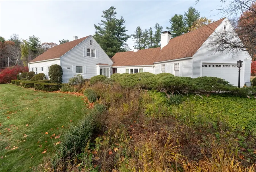 5 Ramgren Rd, Lunenburg, MA 01462 - Image #2