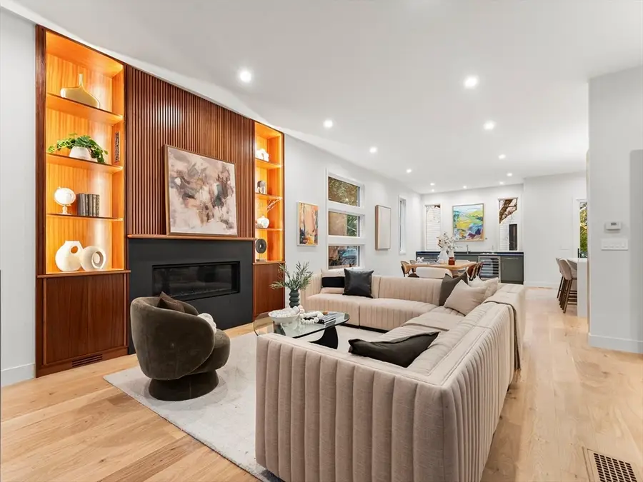 161 Cushing St, Cambridge, MA 02145 - Image #3