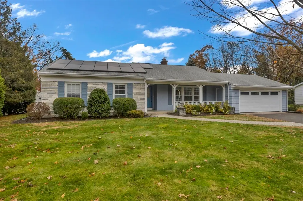85 Inverness Ln, Longmeadow, MA 01106 - Image #1