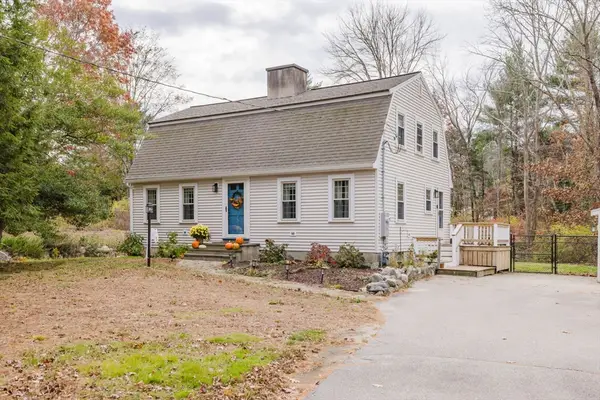 26 Short St, Easton, MA 02375