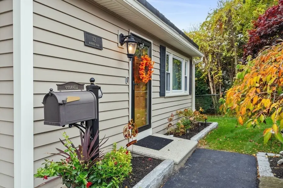 12 Dixfield Rd, Worcester, MA 01606 - Image #2