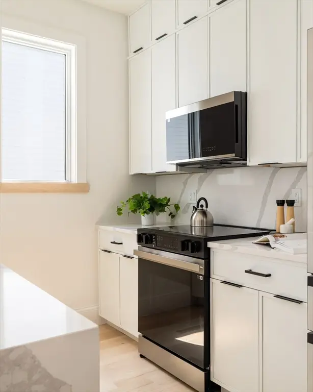 130 Shirley Street #204, Winthrop, MA 02152 - Image #3