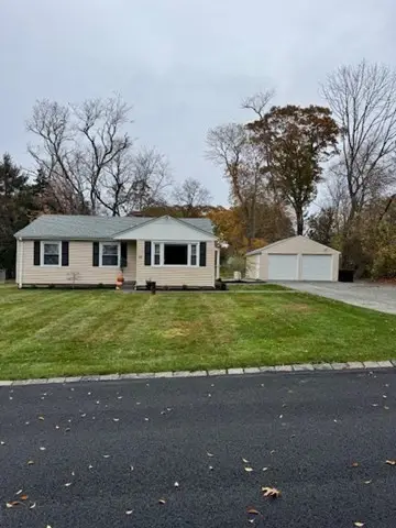 24 Nod Road, Swansea, MA 02777 - Image #3