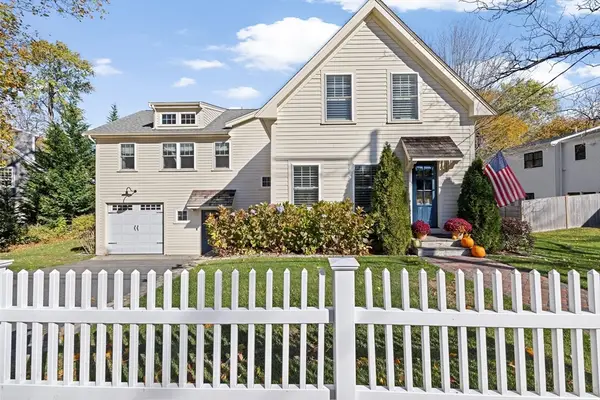 178 Hersey St, Hingham, MA 02043