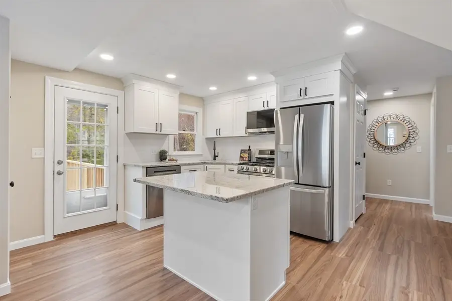 23 Blossom Street, Clinton, MA 01510 - Image #3