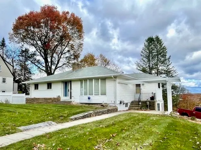 9 Green Hill Ave, Worcester, MA 01605 - Image #3