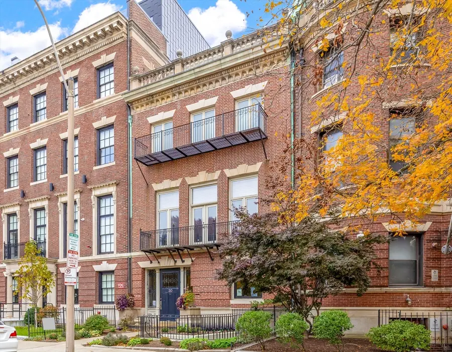 30 Fenway #1, Boston, MA 02215 - Image #2