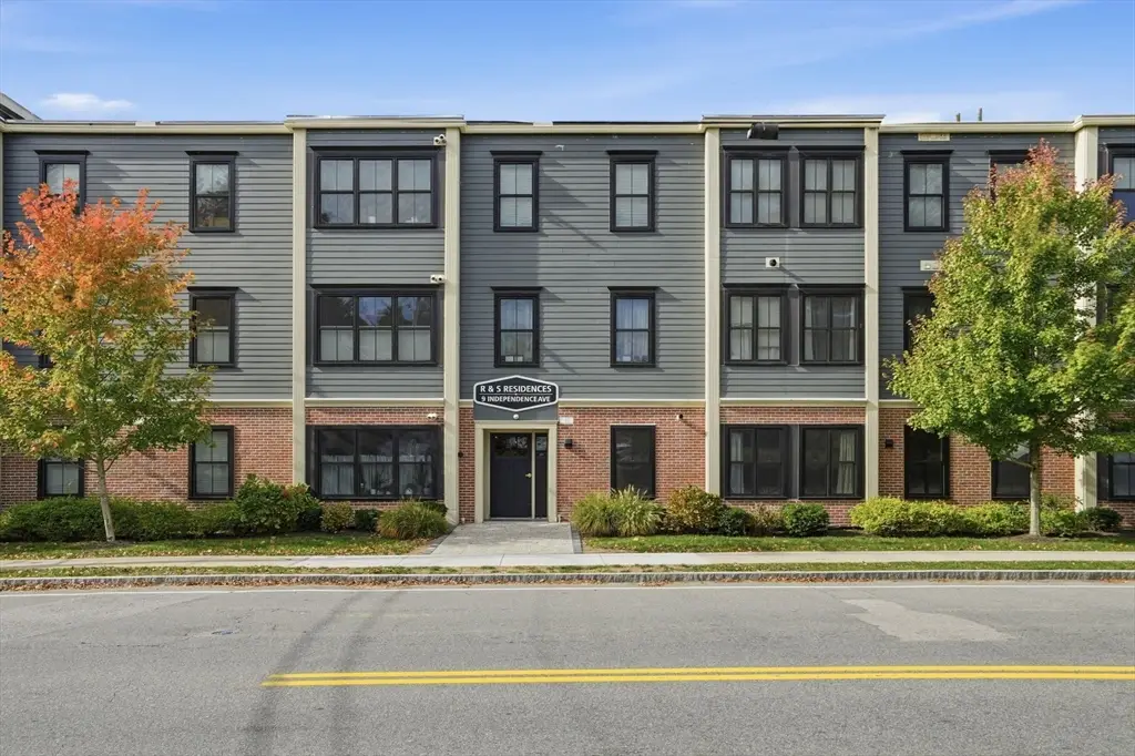 9 Independence Ave #105, Braintree, MA 02184 - Image #1