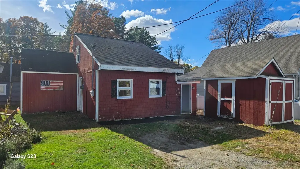 18 Laurel Ave, Sterling, MA 01564 - Image #1