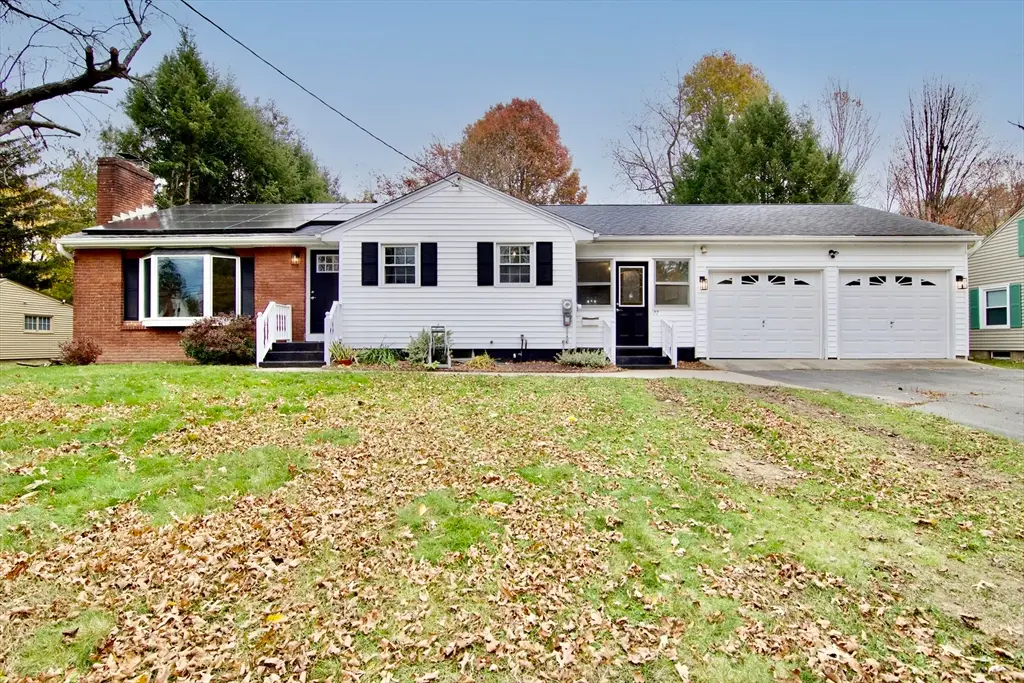 77 W Allen Ridge Rd, Springfield, MA 01118 - Image #1