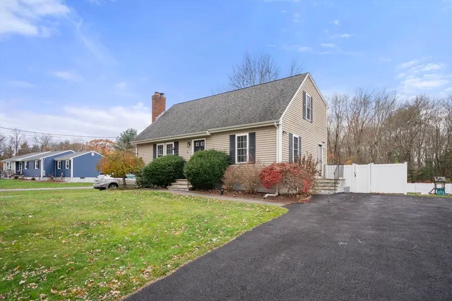 29 Williams Ave, Taunton, MA 02780 - Image #3