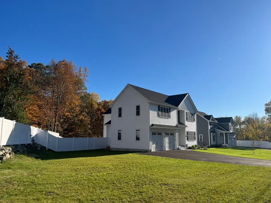 34 Clews St, Shrewsbury, MA 01545 - Image #3