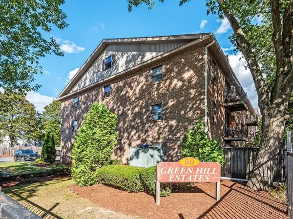 80 Stanton St. #14, Worcester, MA 01605