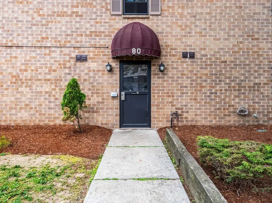 80 Stanton St. #14, Worcester, MA 01605 - Image #3