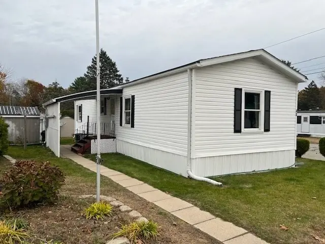 735 Memorial Drive #40, Chicopee, MA 01020 - Image #1