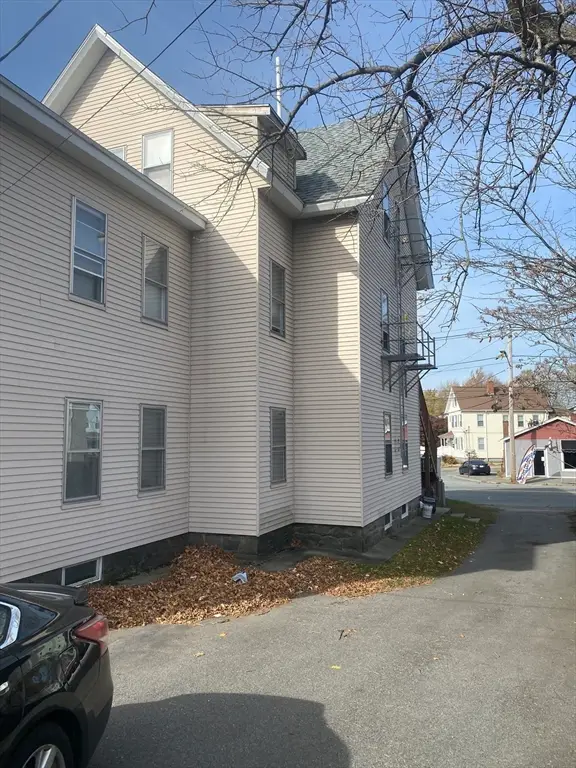98 Winthrop St, Taunton, MA 02780 - Image #2