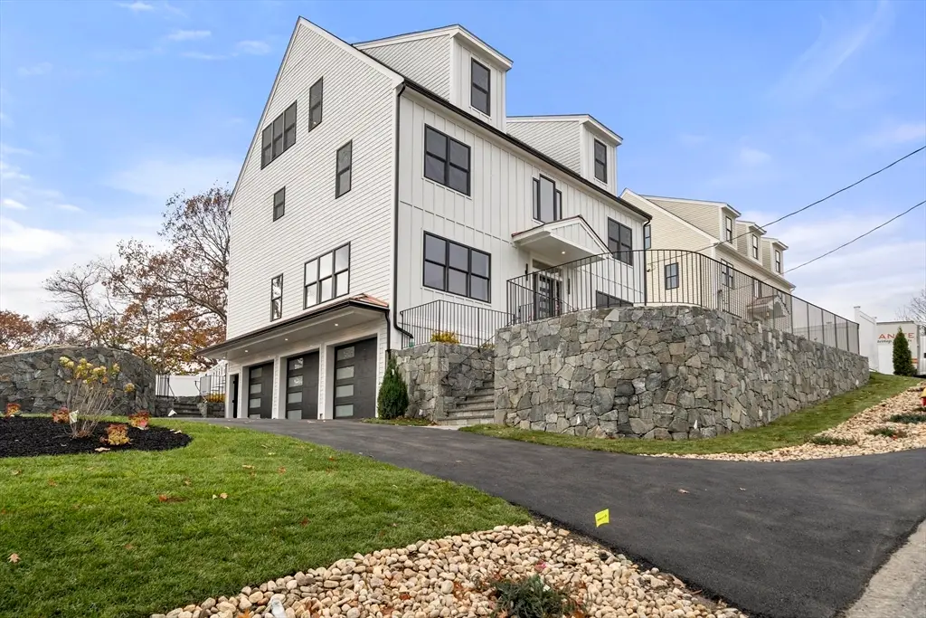 22 Mt. Zion Rd, Melrose, MA 02176 - Image #1