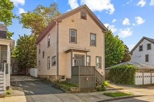 114 Chancery St, New Bedford, MA 02740 - Image #2