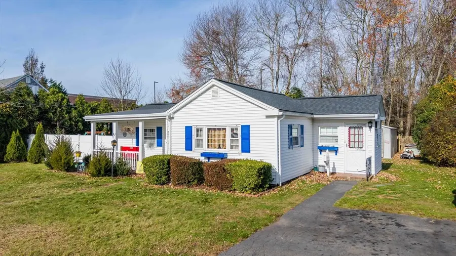 953 Phillips Rd, New Bedford, MA 02745 - Image #3