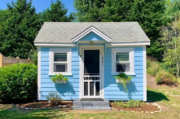 1061 State Highway #4, Eastham, MA 02642