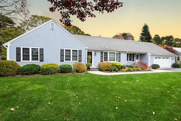 38 Greenland Circle, Dennis, MA 02641